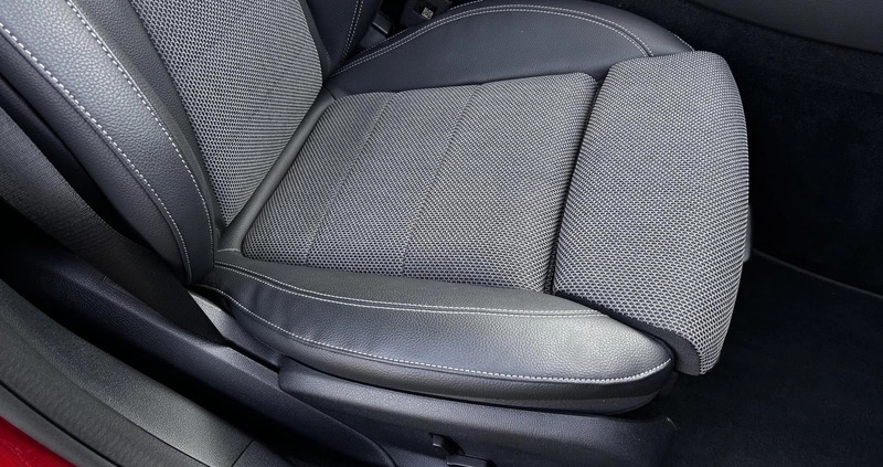 Mercedes-Benz Klasa E cena 245900 przebieg: 24100, rok produkcji 2023 z Strzegom małe 407